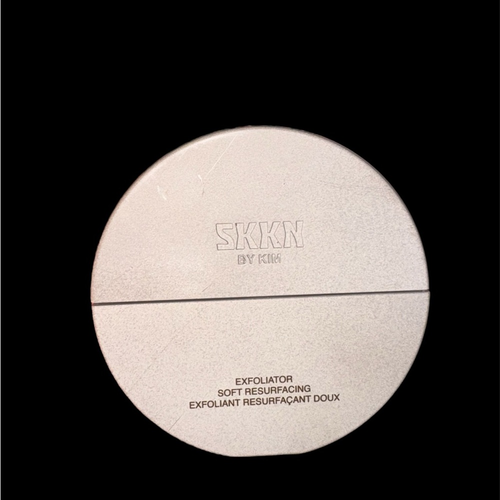 SKKN by Kim Exfoliator Soft Resurfacing w/applicator. Sealed. Sold out online